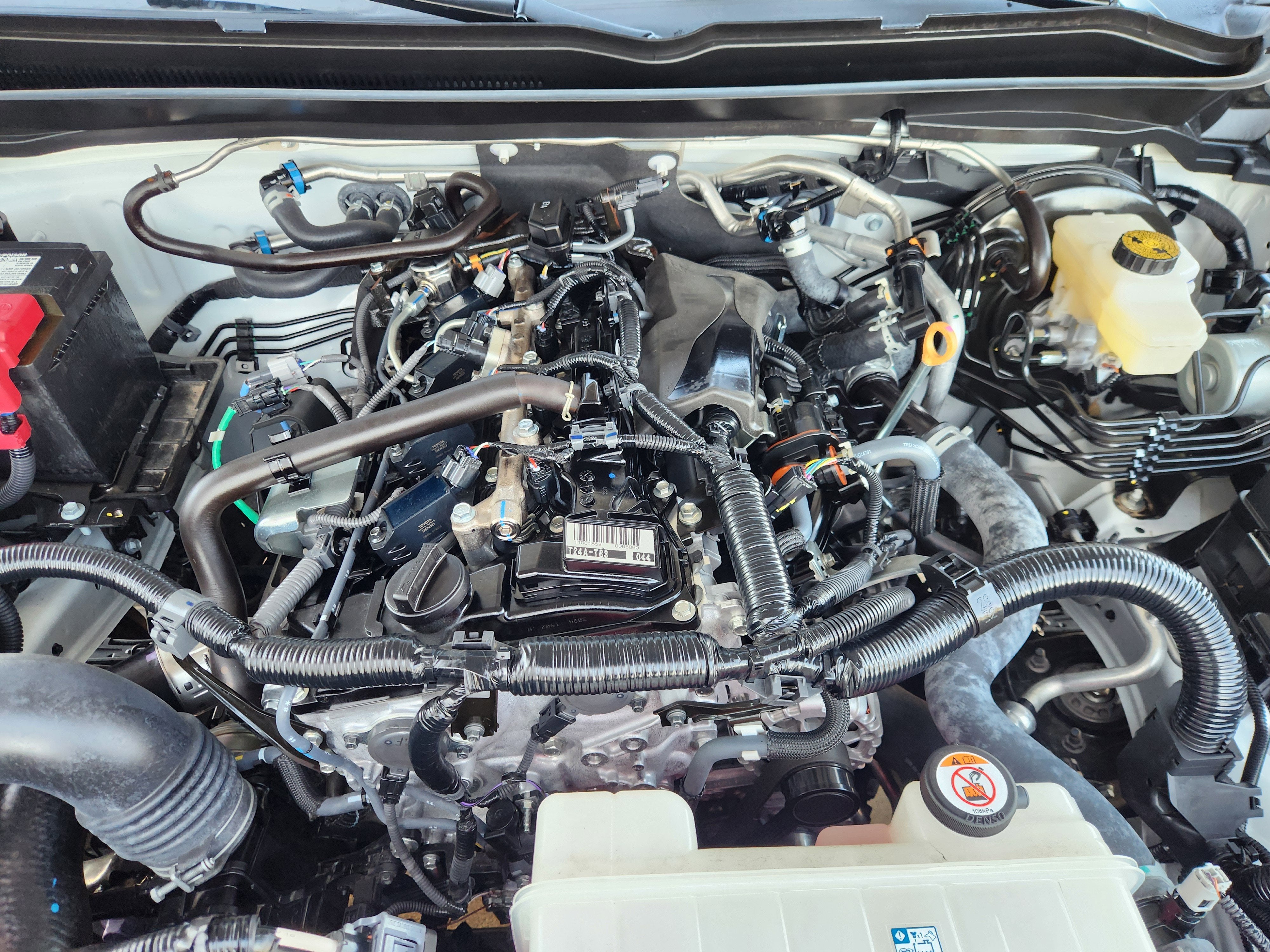 2024 Toyota Tacoma SR