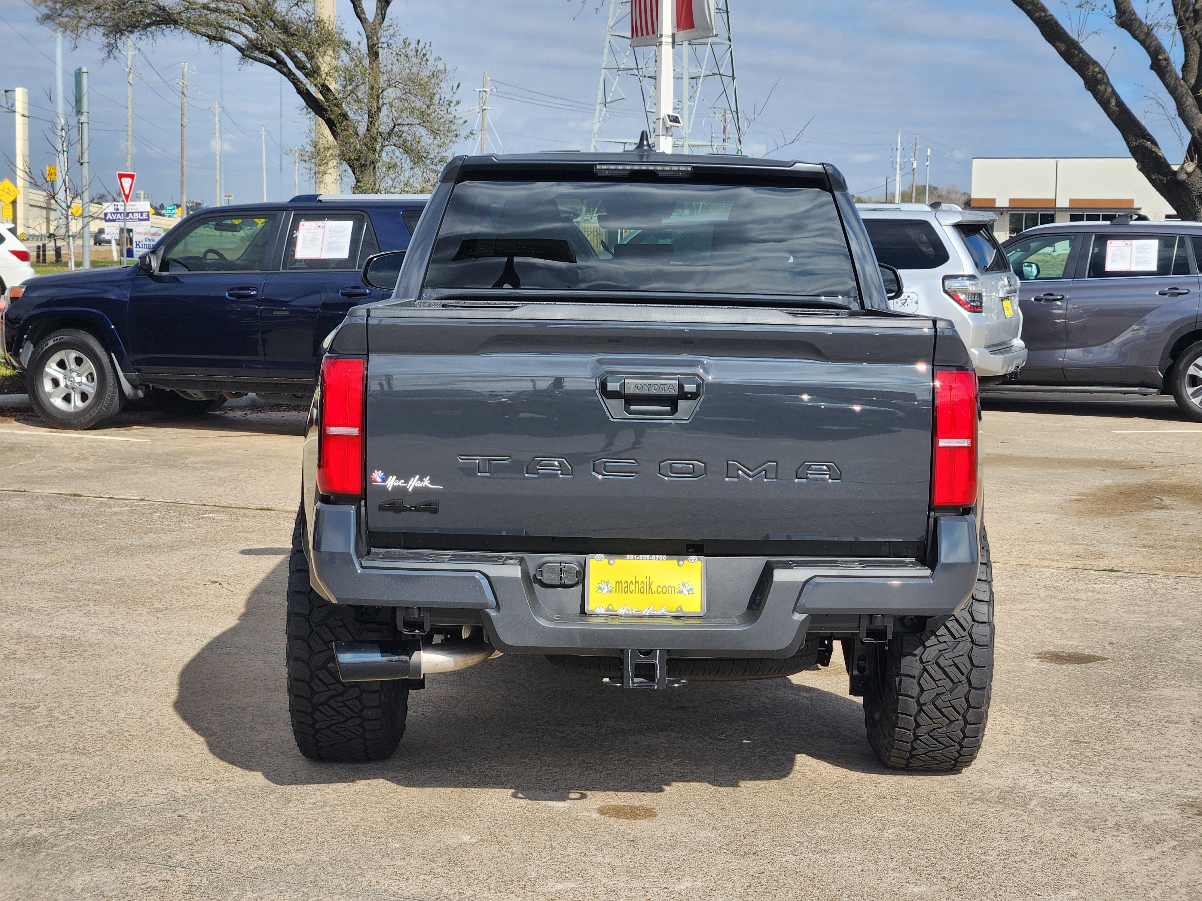 2025 Toyota Tacoma SR5