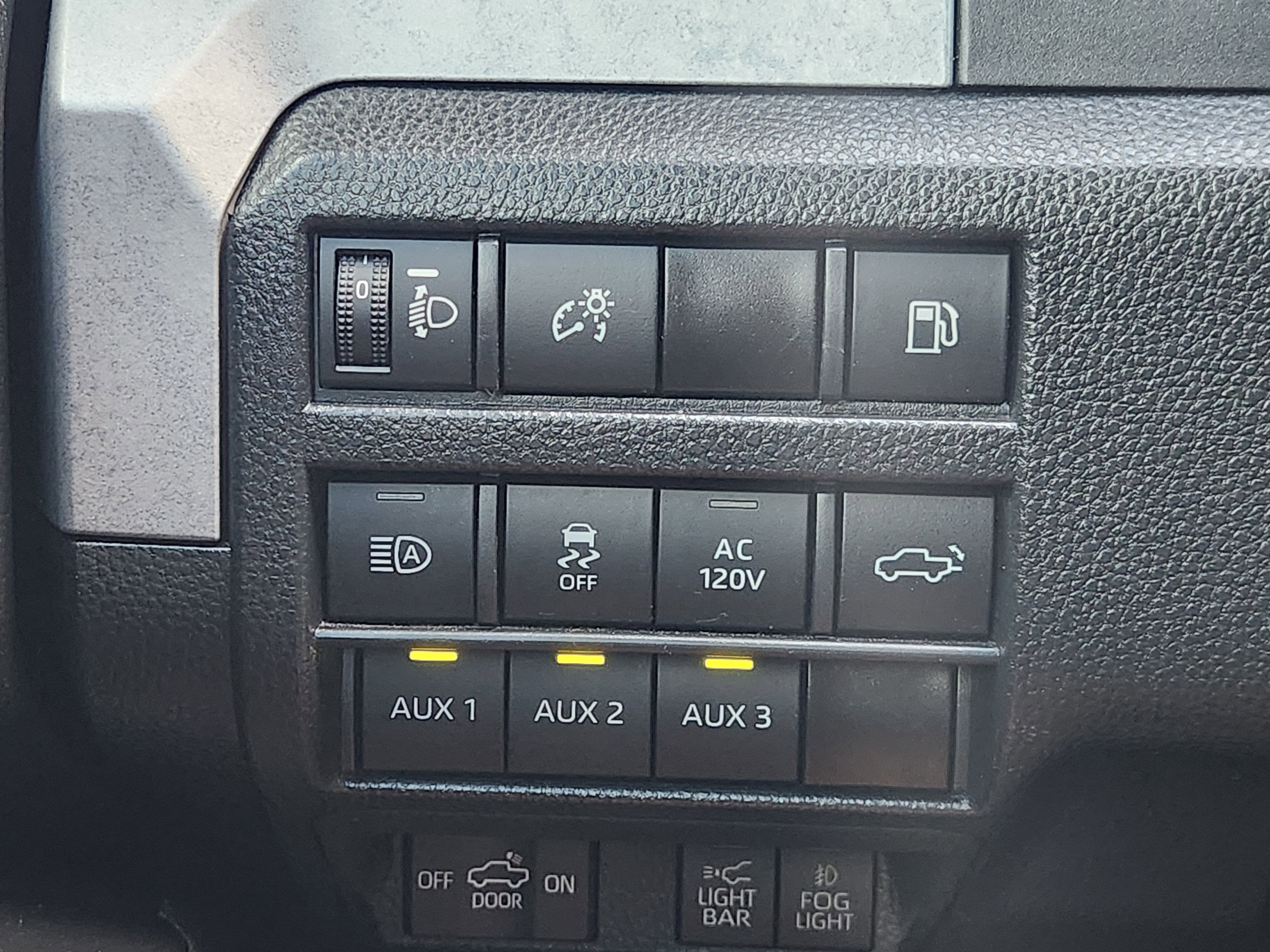 2024 Toyota Tacoma Hybrid Trailhunter