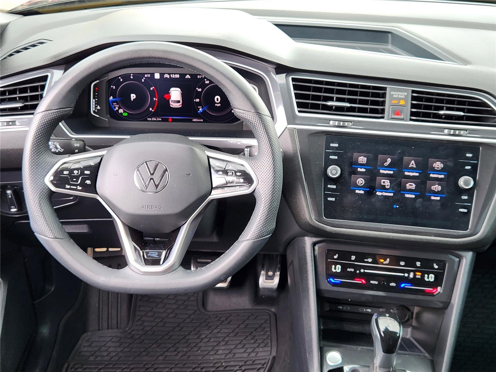 2024 Volkswagen Tiguan SEL R-Line