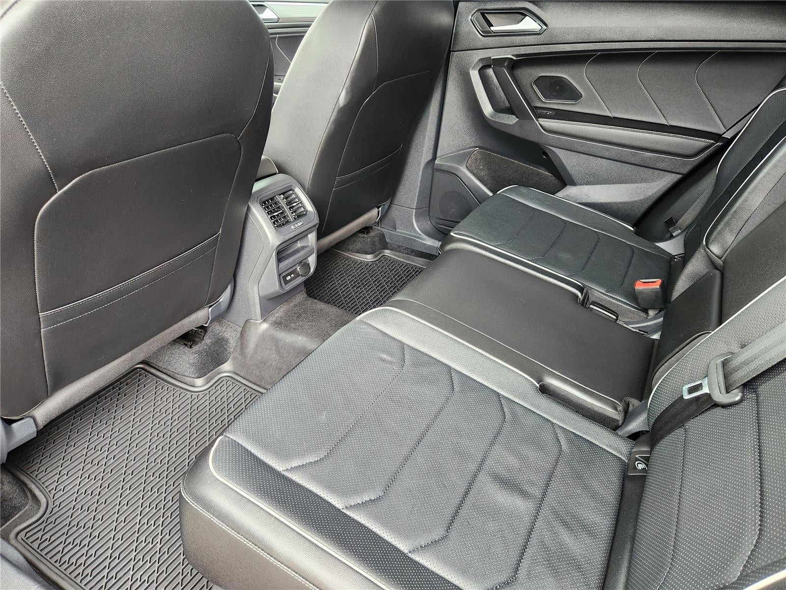 2024 Volkswagen Tiguan SEL R-Line