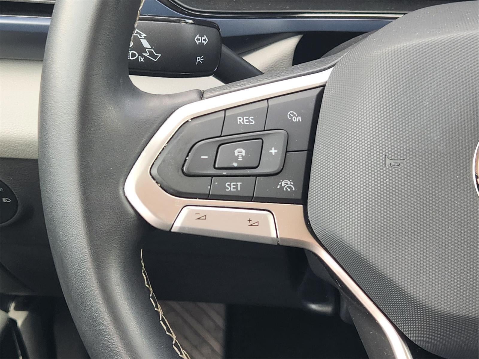 2023 Volkswagen Taos SE