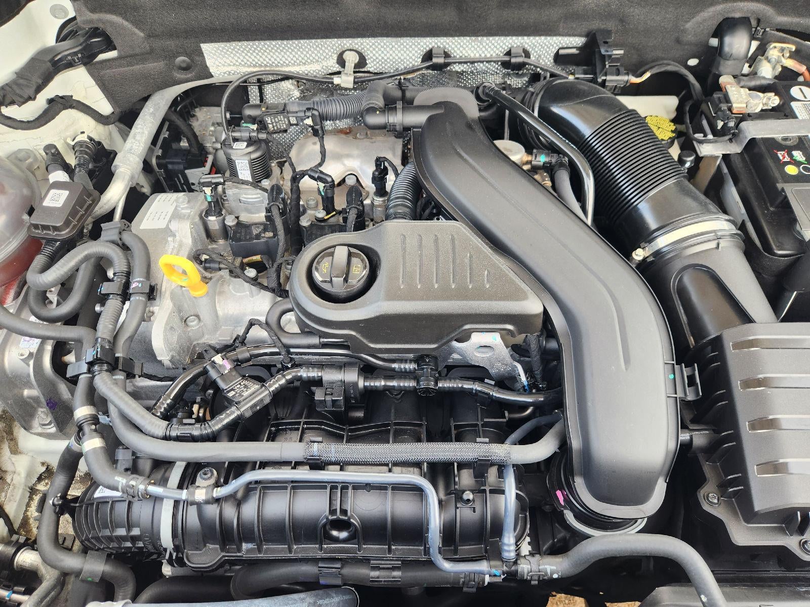 2023 Volkswagen Taos SE