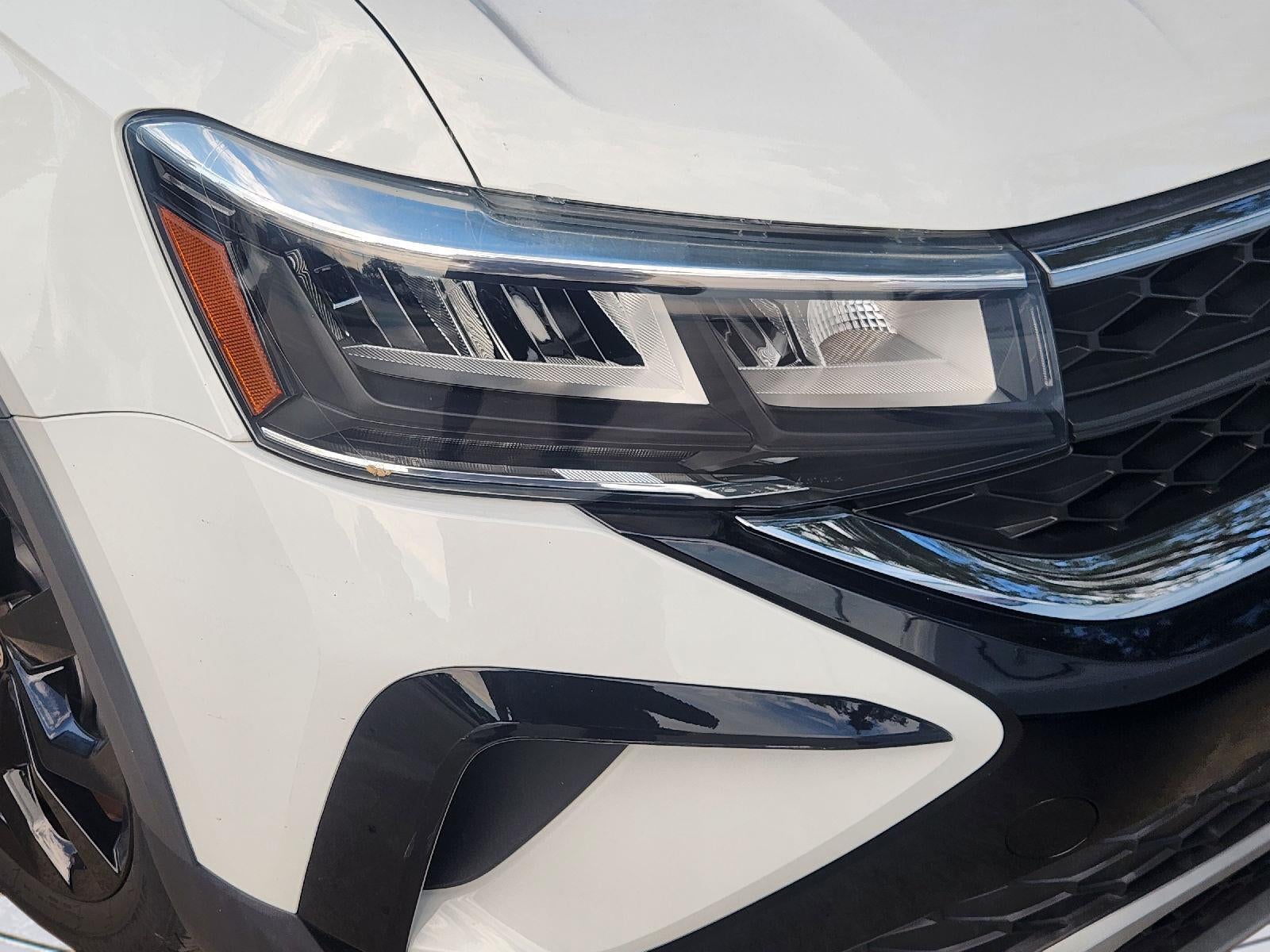 2023 Volkswagen Taos SE