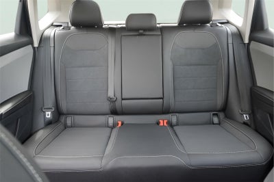 2024 Volkswagen TAOS Base