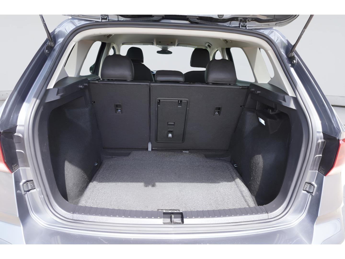 2024 Volkswagen TAOS Base
