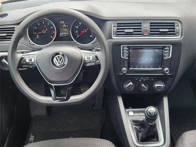 2016 Volkswagen Jetta 1.4T SE