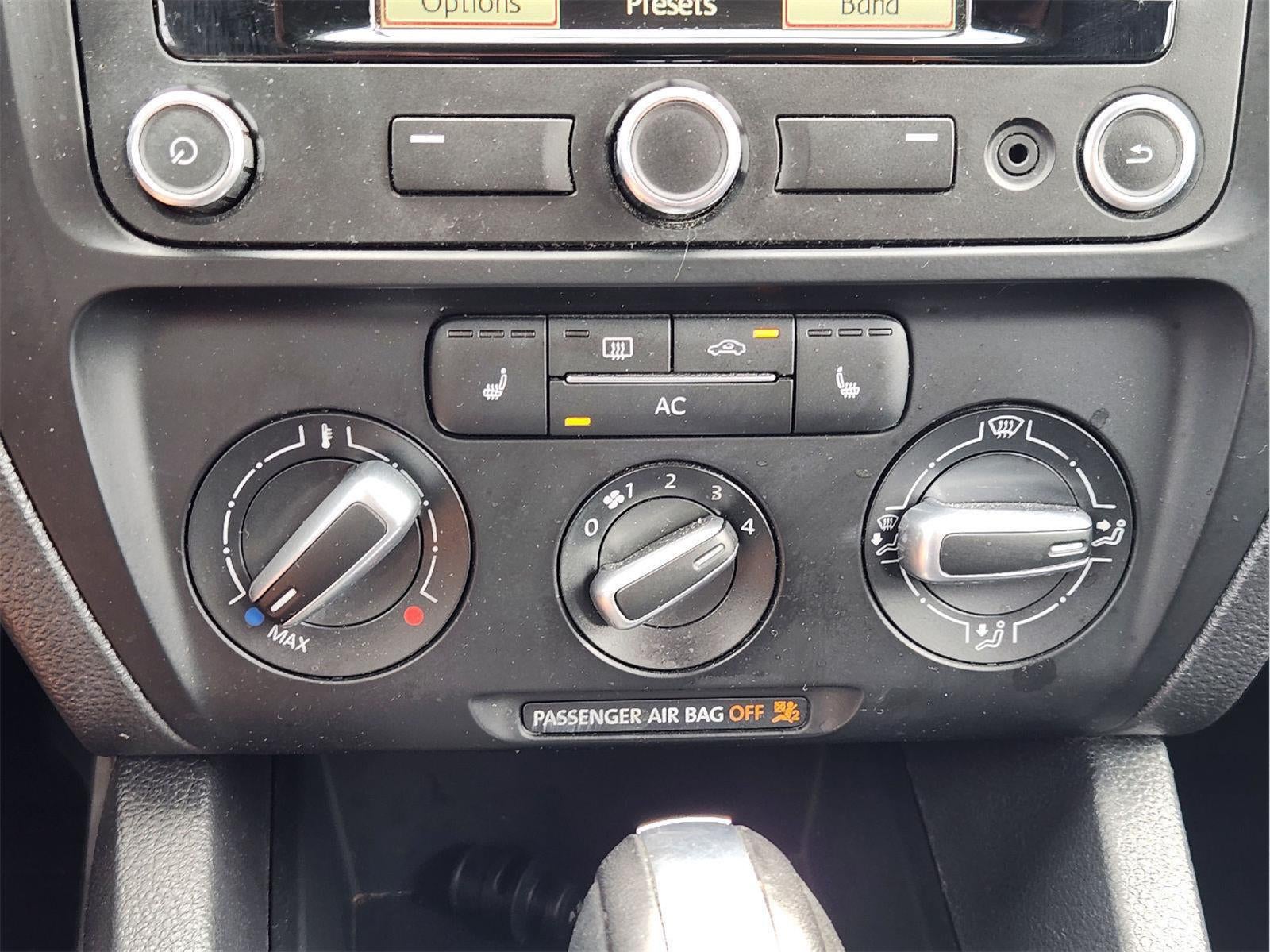 2012 Volkswagen Jetta SEL w/Sunroof PZEV