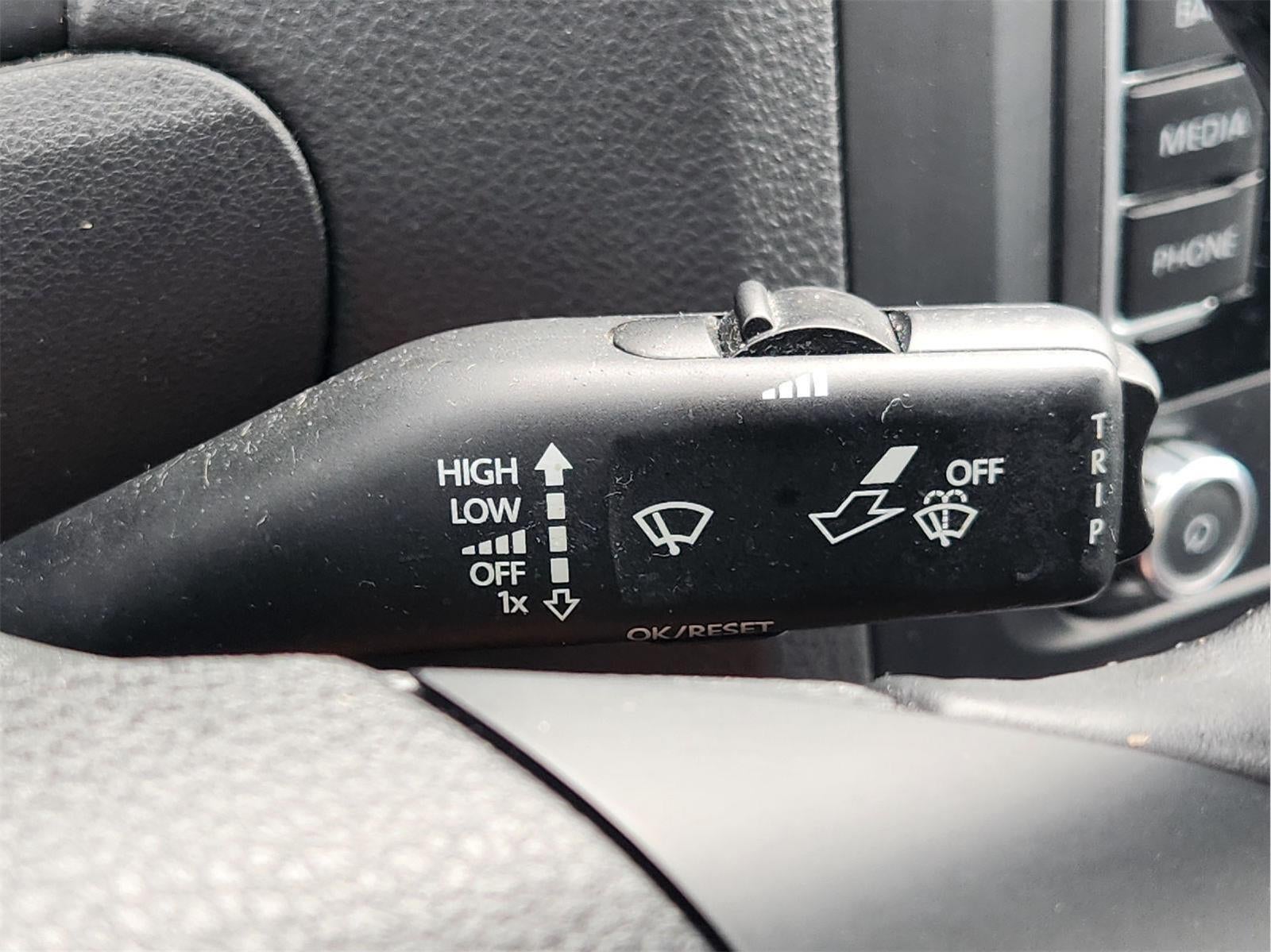 2012 Volkswagen Jetta SEL w/Sunroof PZEV