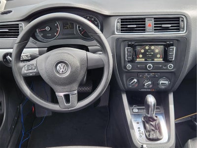 2012 Volkswagen Jetta SEL w/Sunroof PZEV