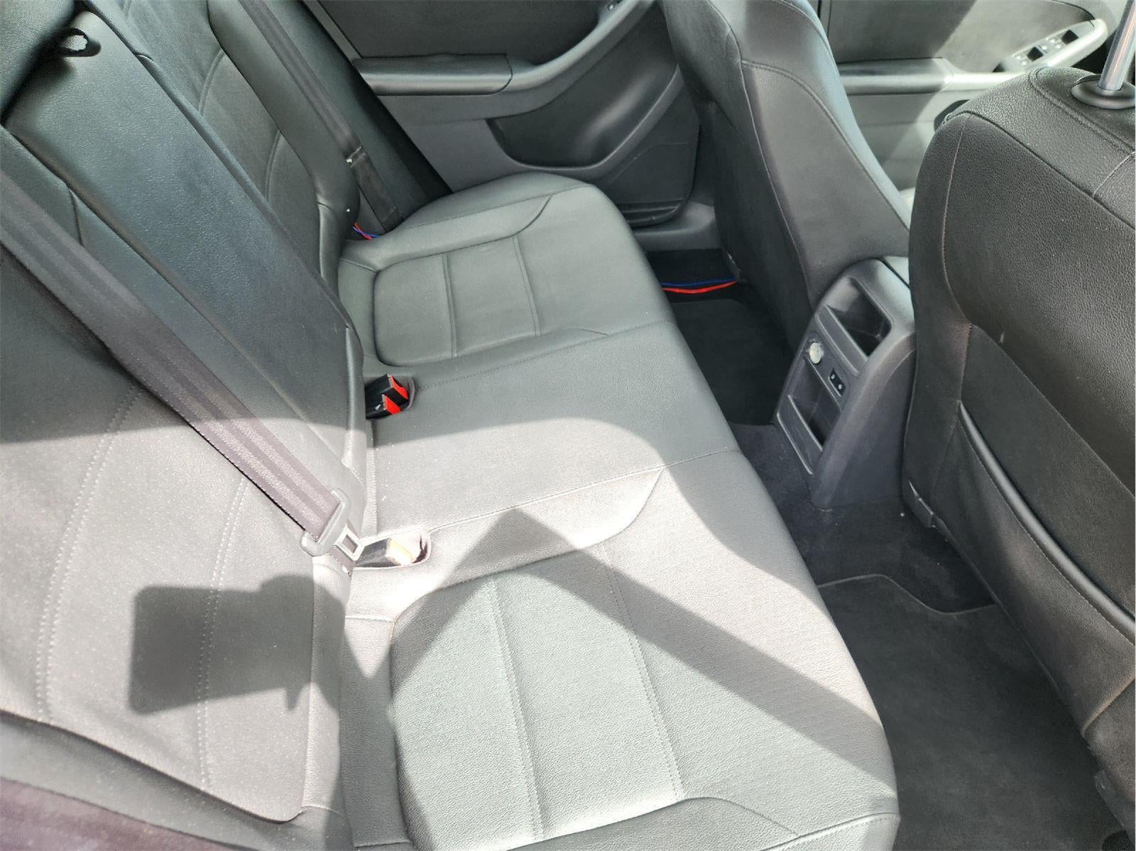 2012 Volkswagen Jetta SEL w/Sunroof PZEV