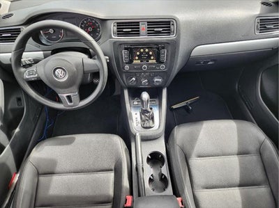 2012 Volkswagen Jetta SEL w/Sunroof PZEV