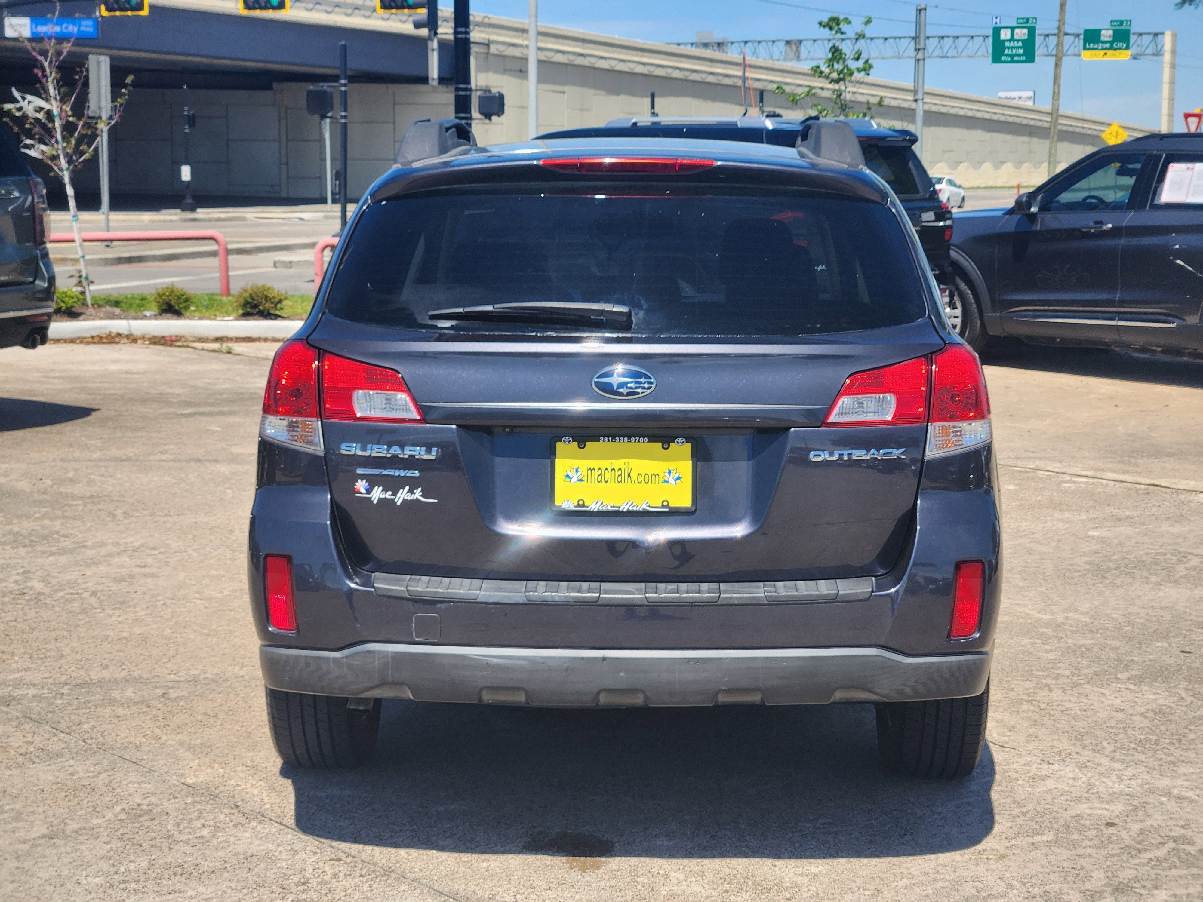 2011 Subaru Outback 2.5i Premium