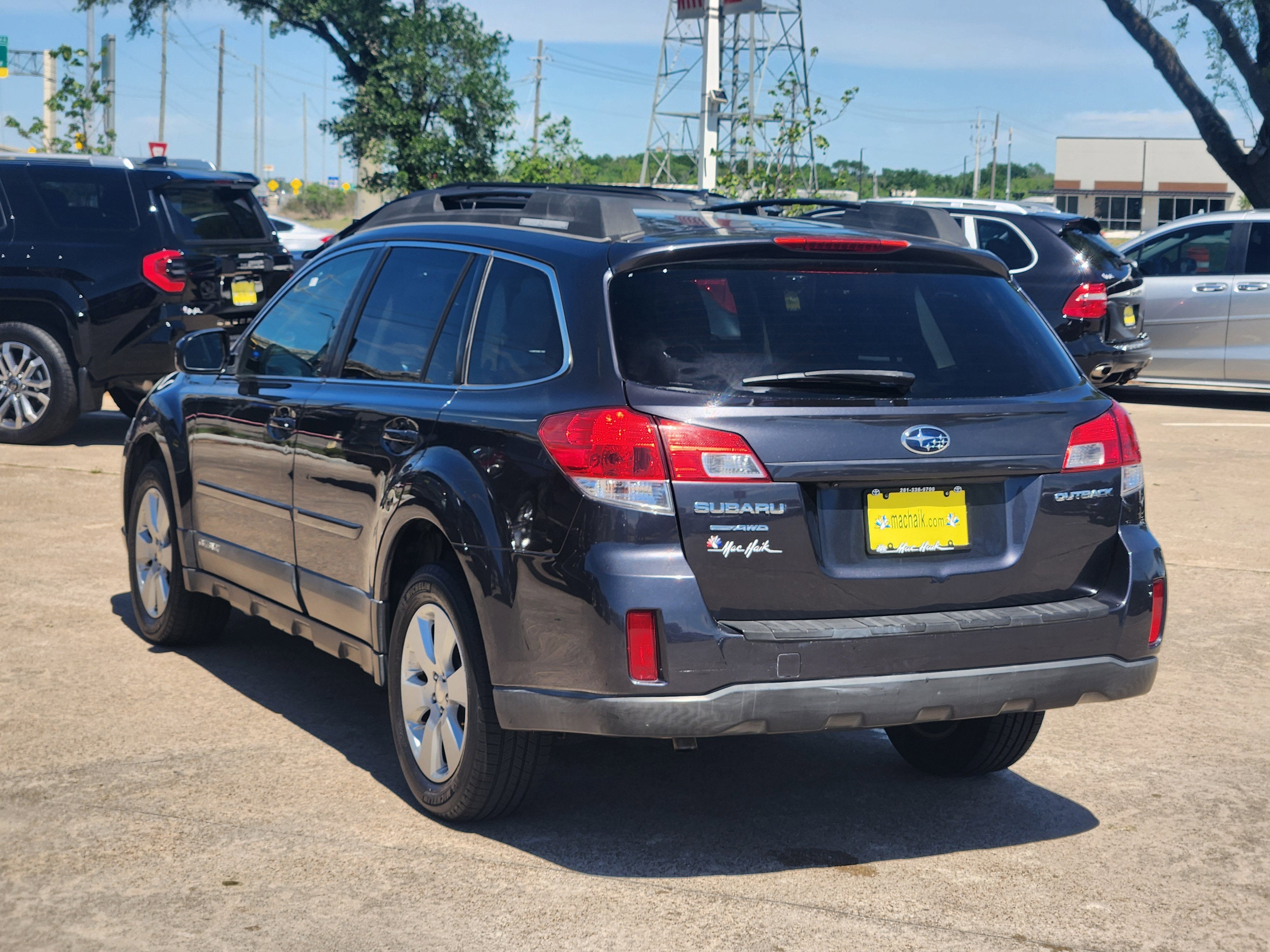 2011 Subaru Outback 2.5i Premium