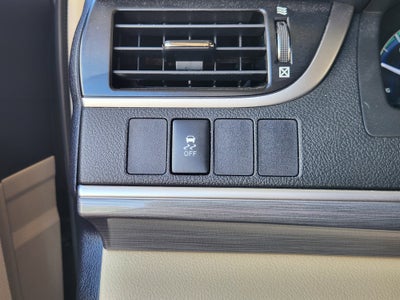 2013 Toyota Camry Hybrid XLE