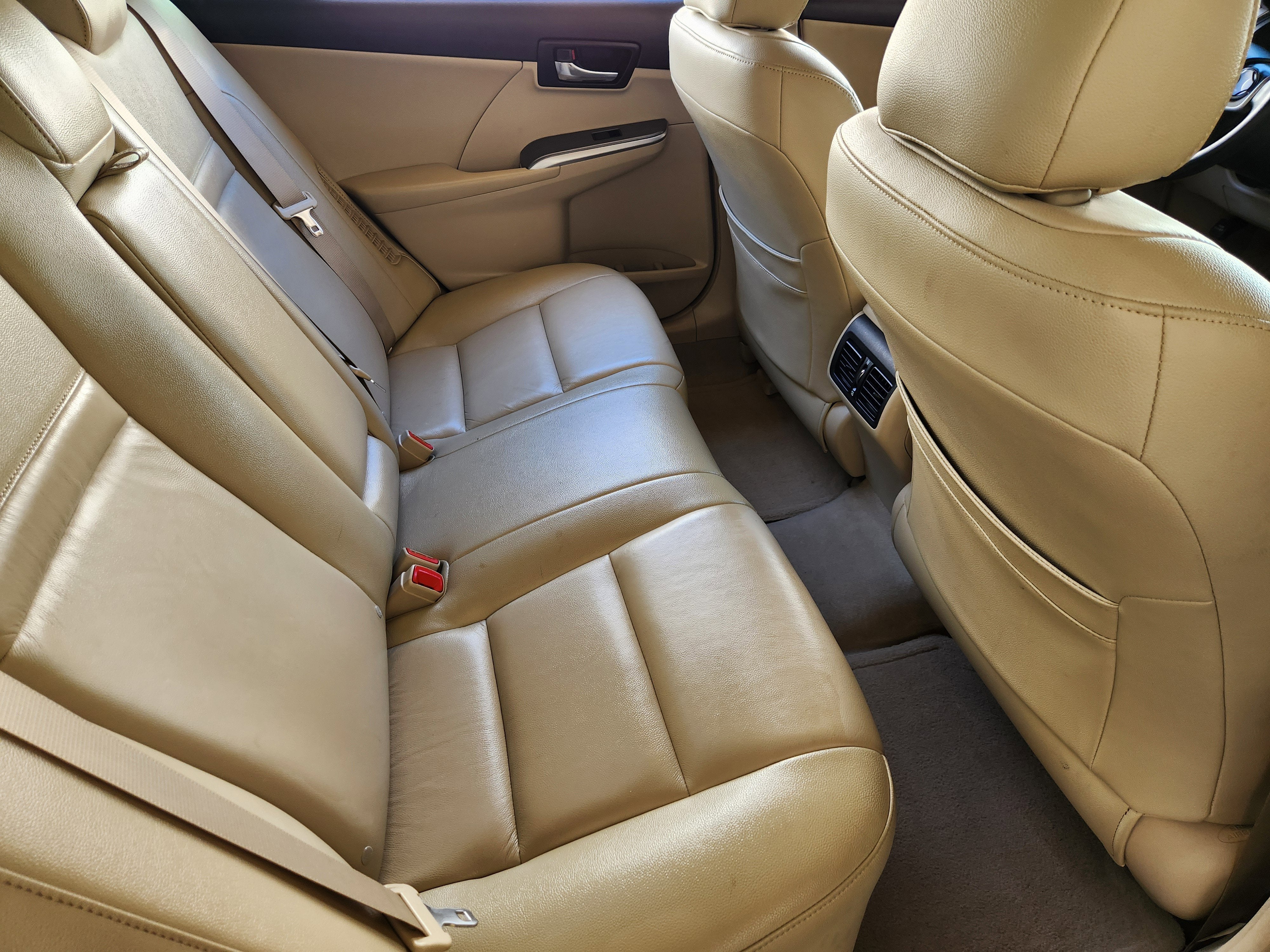 2013 Toyota Camry Hybrid XLE