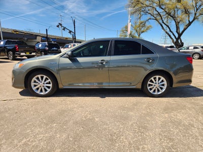 2013 Toyota Camry Hybrid XLE