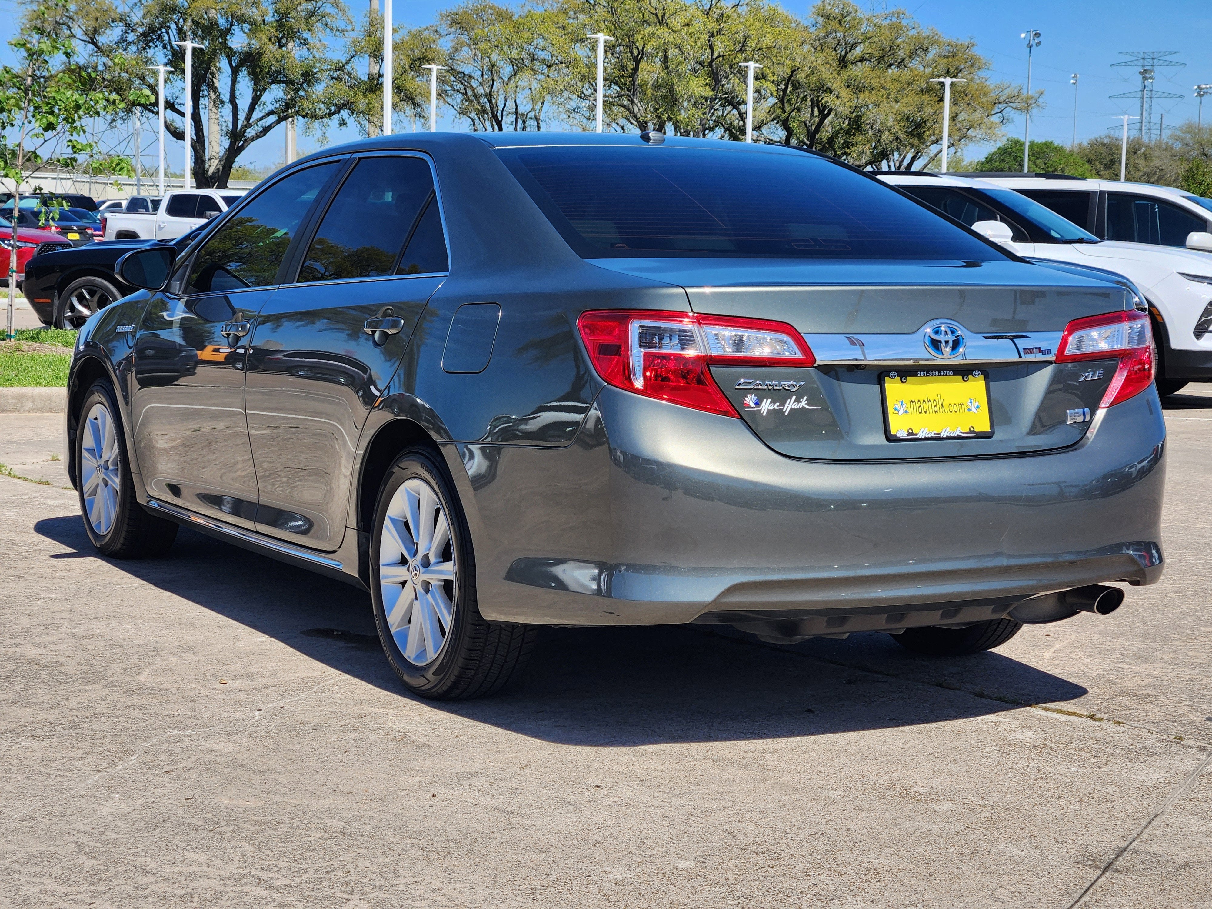 2013 Toyota Camry Hybrid XLE