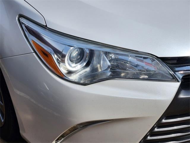2017 Toyota Camry Hybrid XLE
