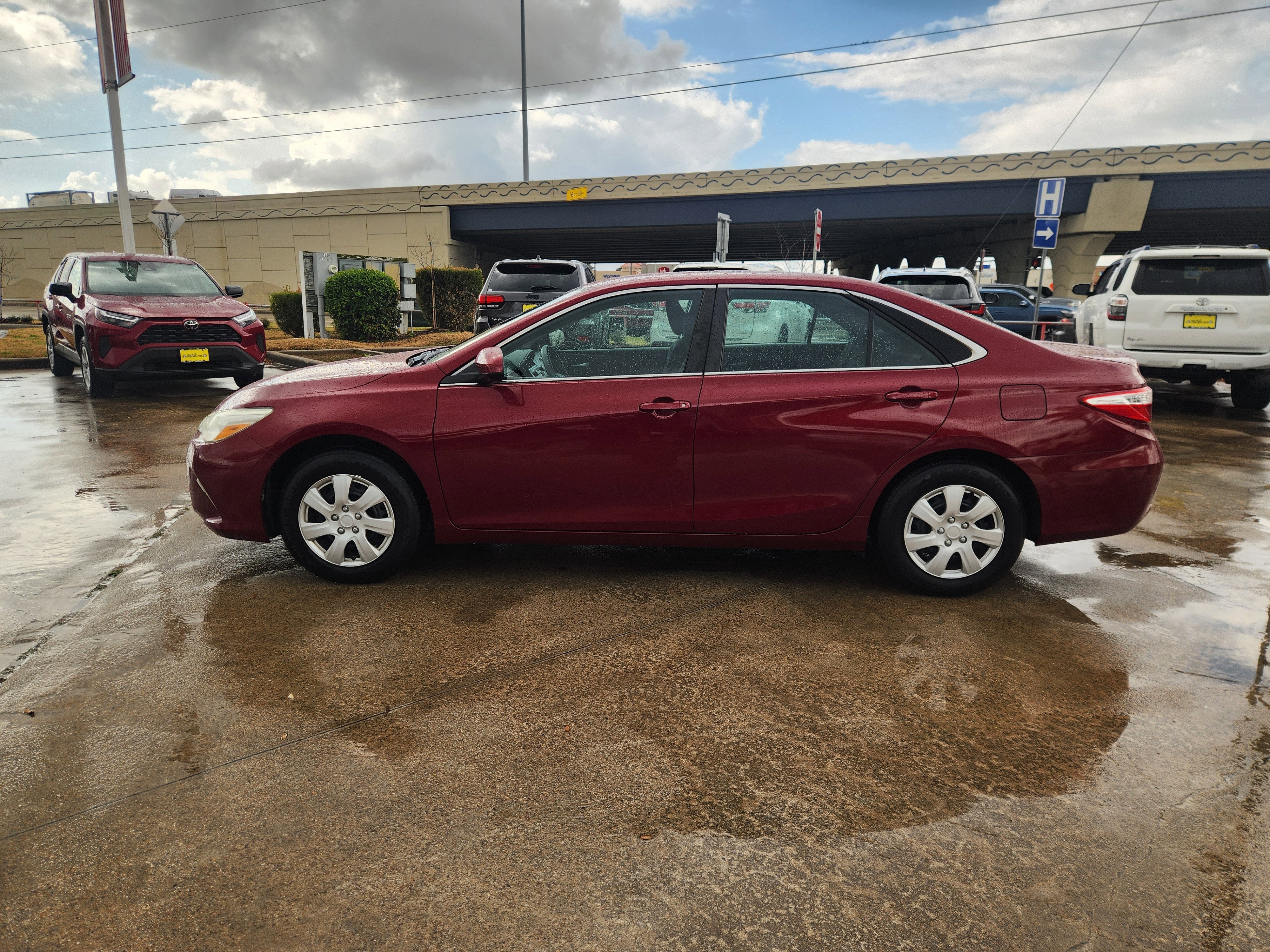 2017 Toyota Camry LE