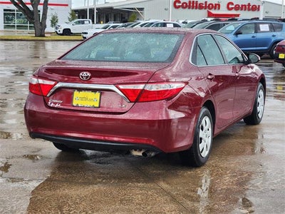 2017 Toyota Camry LE