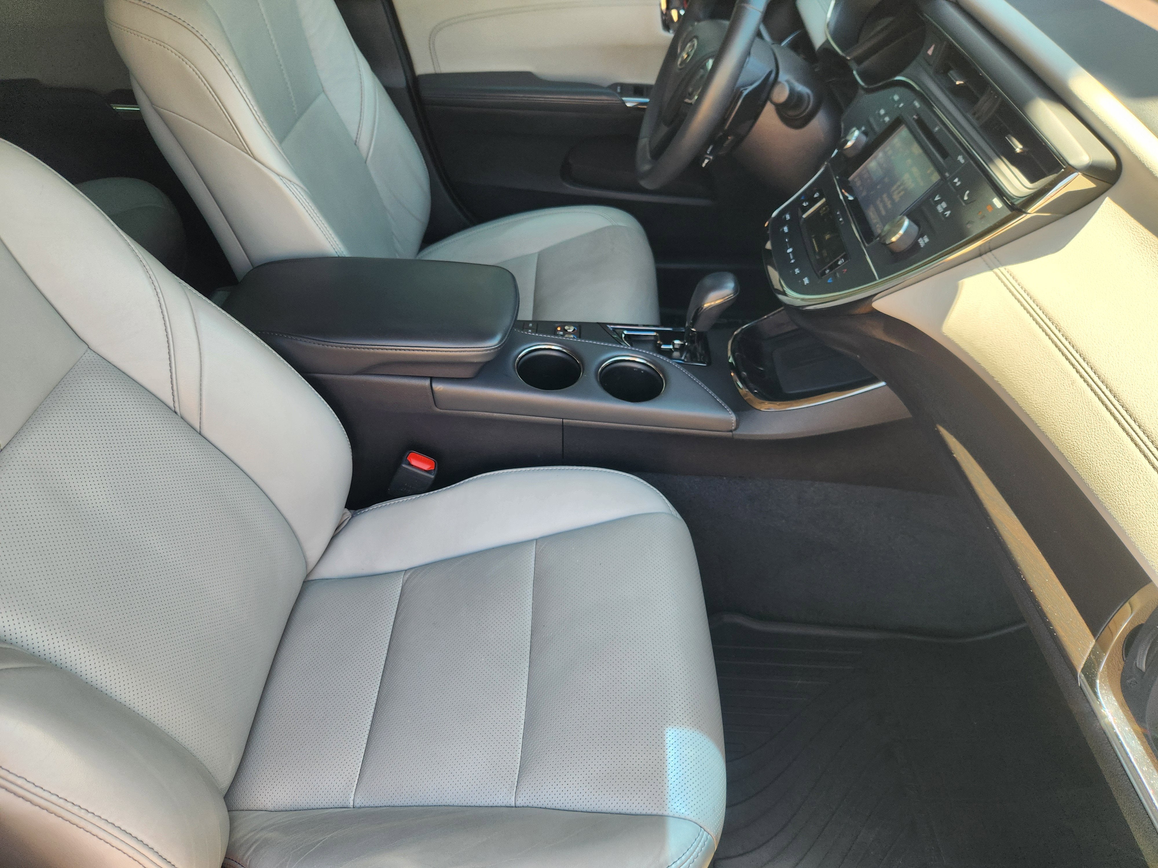 2016 Toyota Avalon Limited