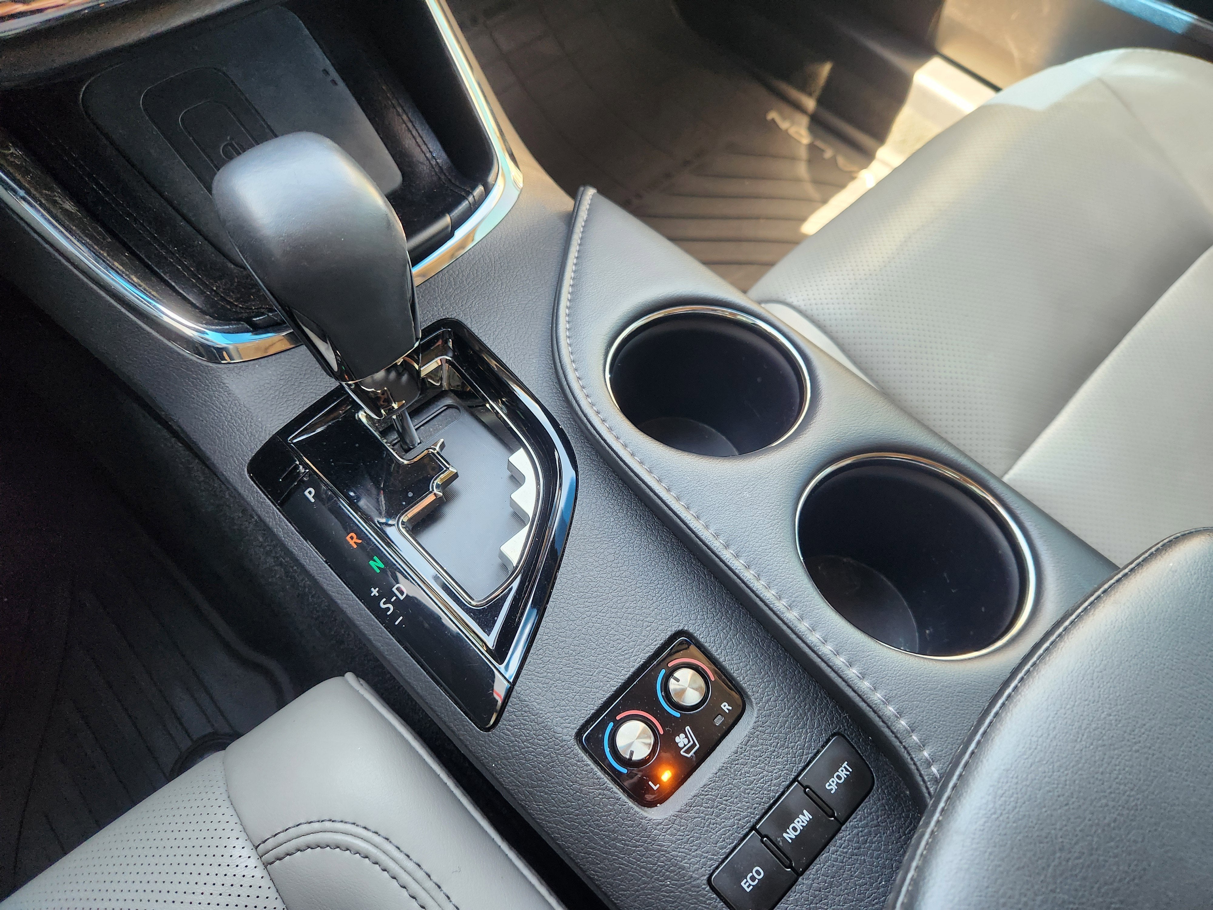 2016 Toyota Avalon Limited