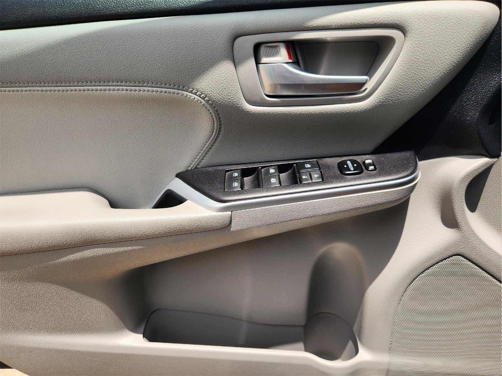 2015 Toyota Camry XLE V6