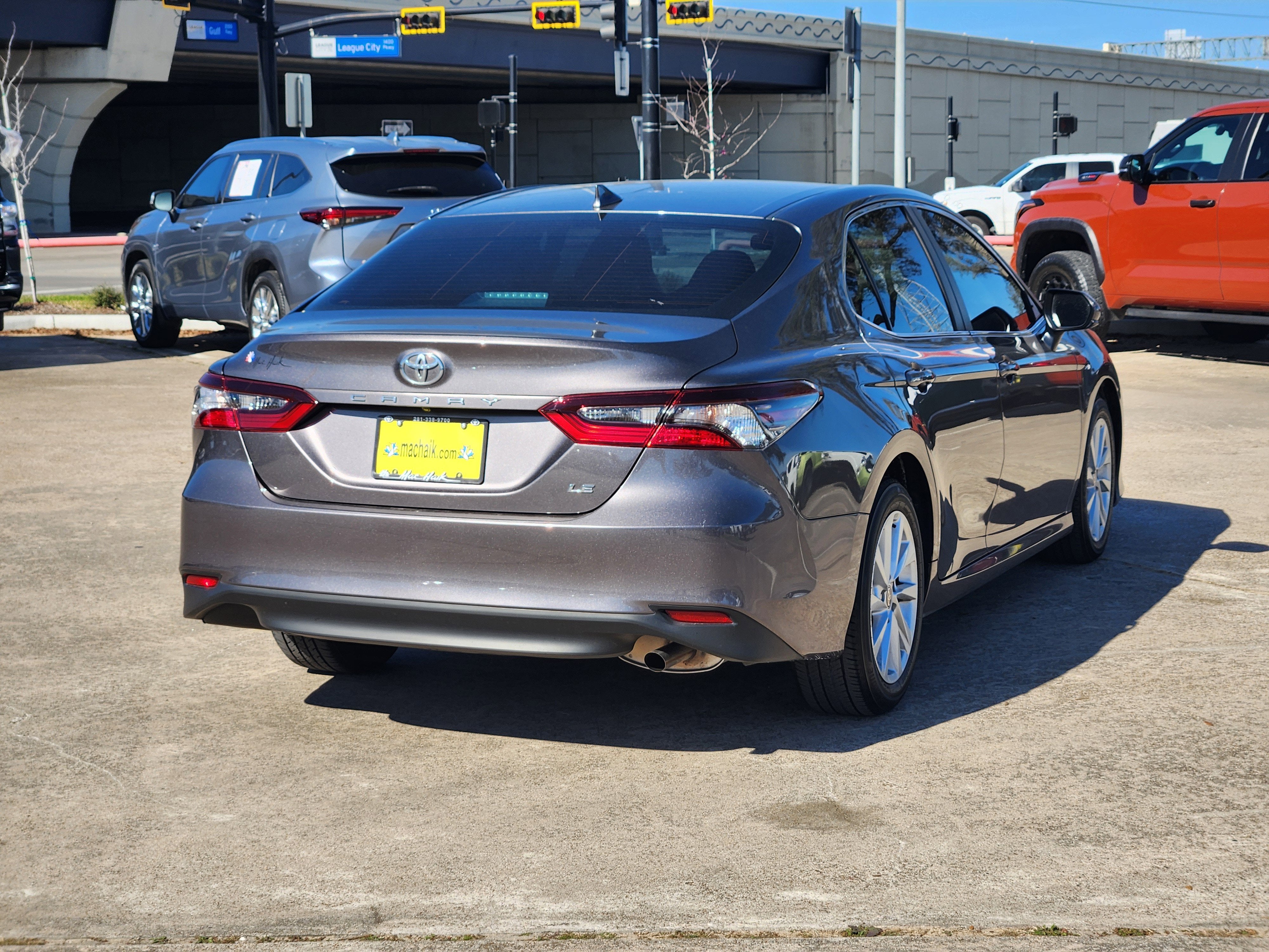 2023 Toyota Camry LE