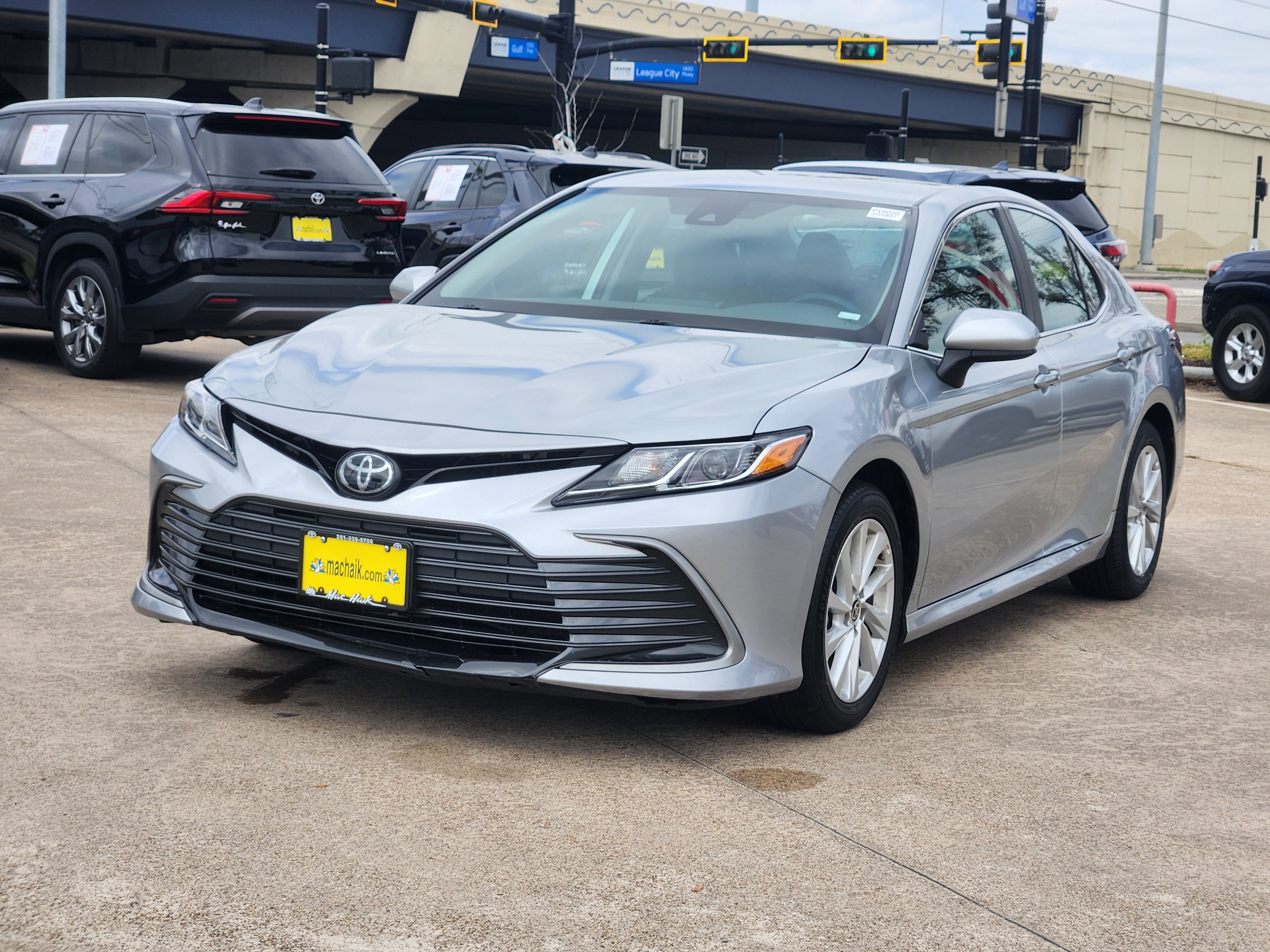 2024 Toyota Camry LE
