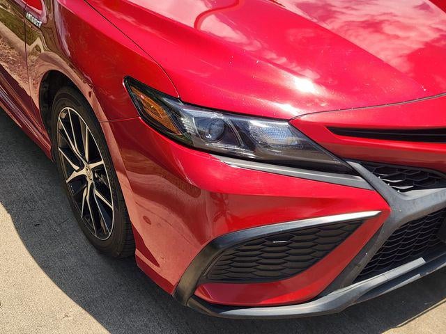 2021 Toyota Camry Hybrid SE