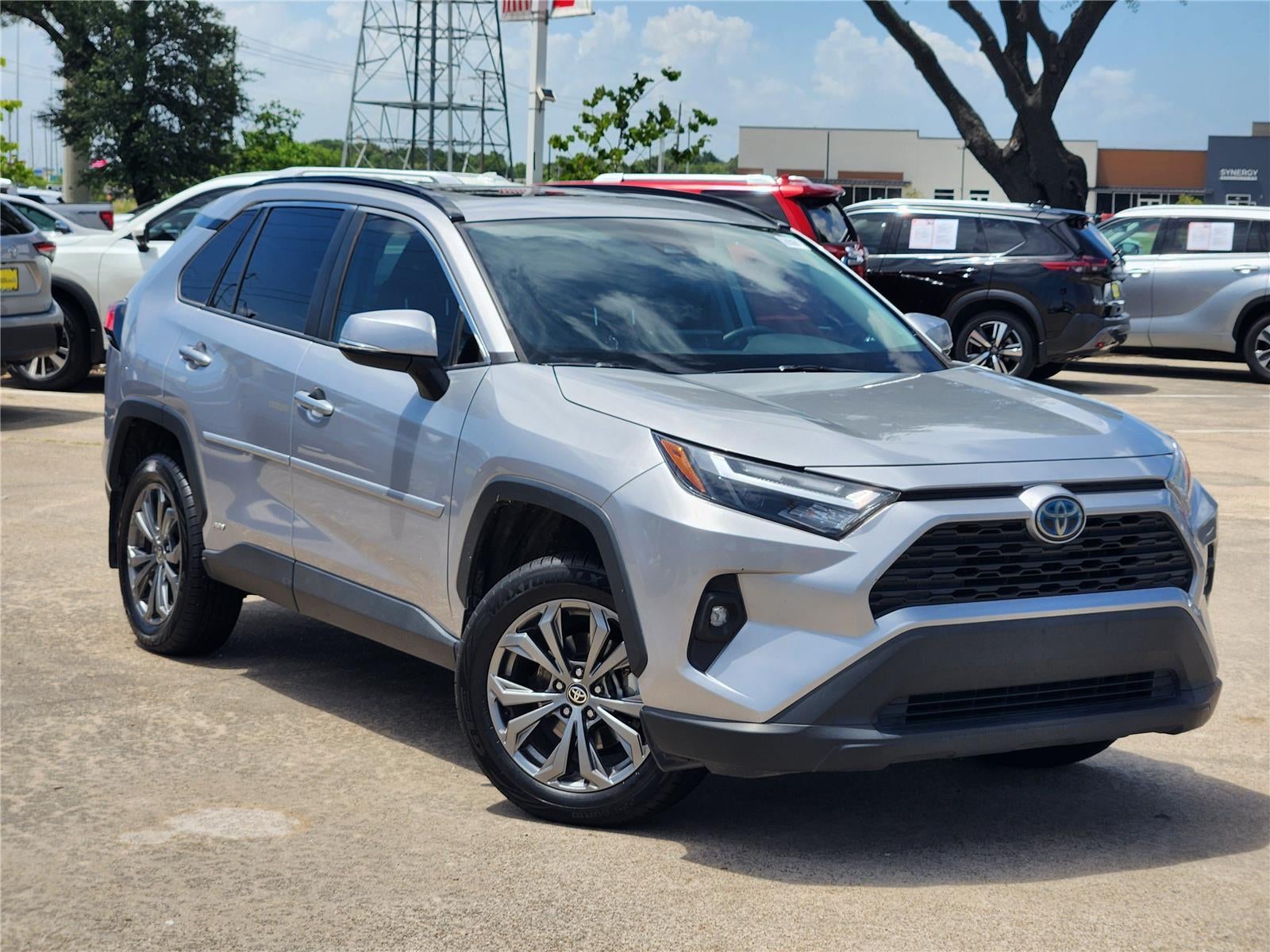 2022 Toyota RAV4 Hybrid XLE Premium