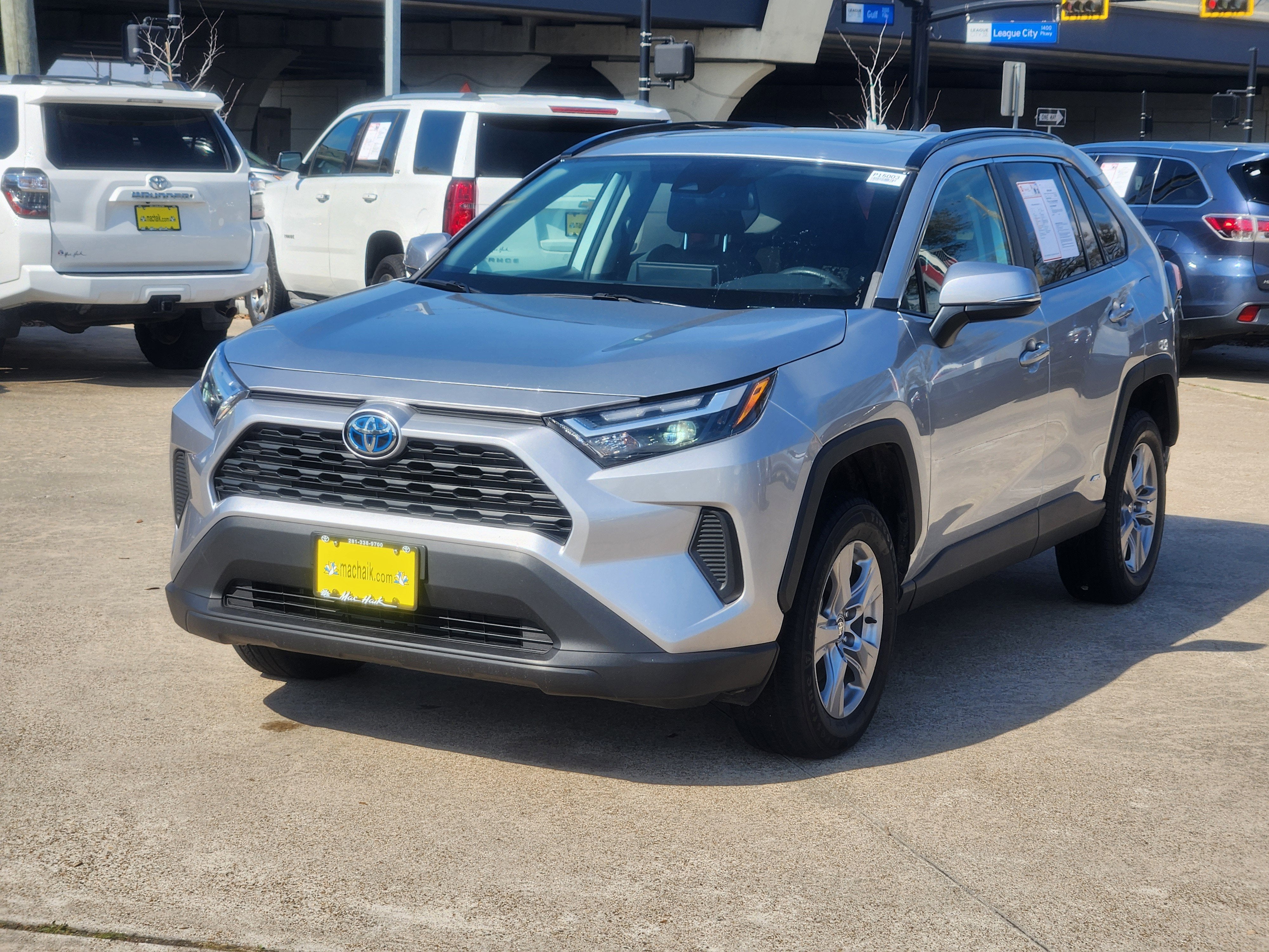 2023 Toyota RAV4 Hybrid XLE