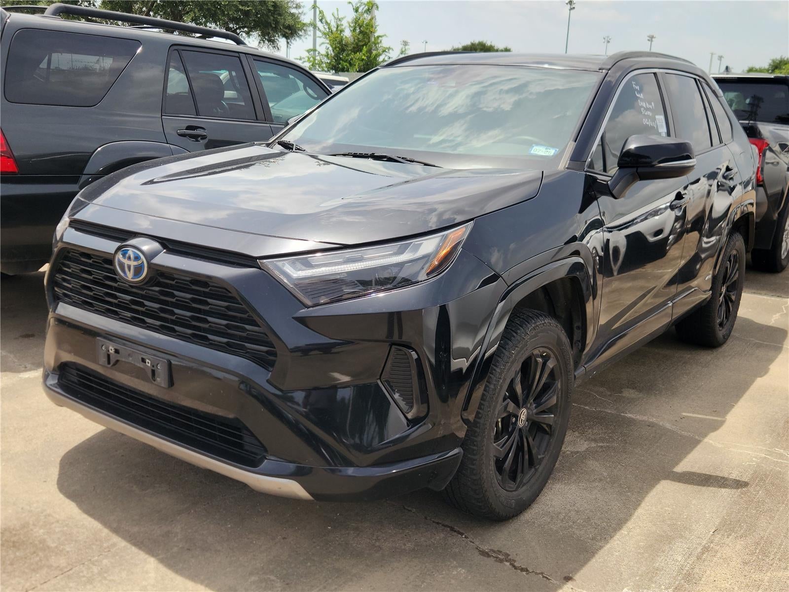2024 Toyota RAV4 Hybrid SE