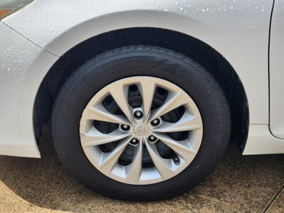 2016 Toyota Camry LE