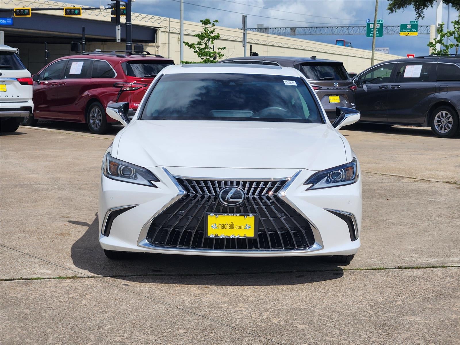 2024 Lexus ES ES 250
