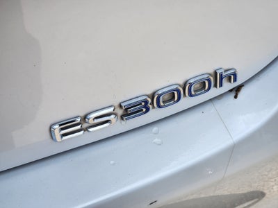 2021 Lexus ES 300h