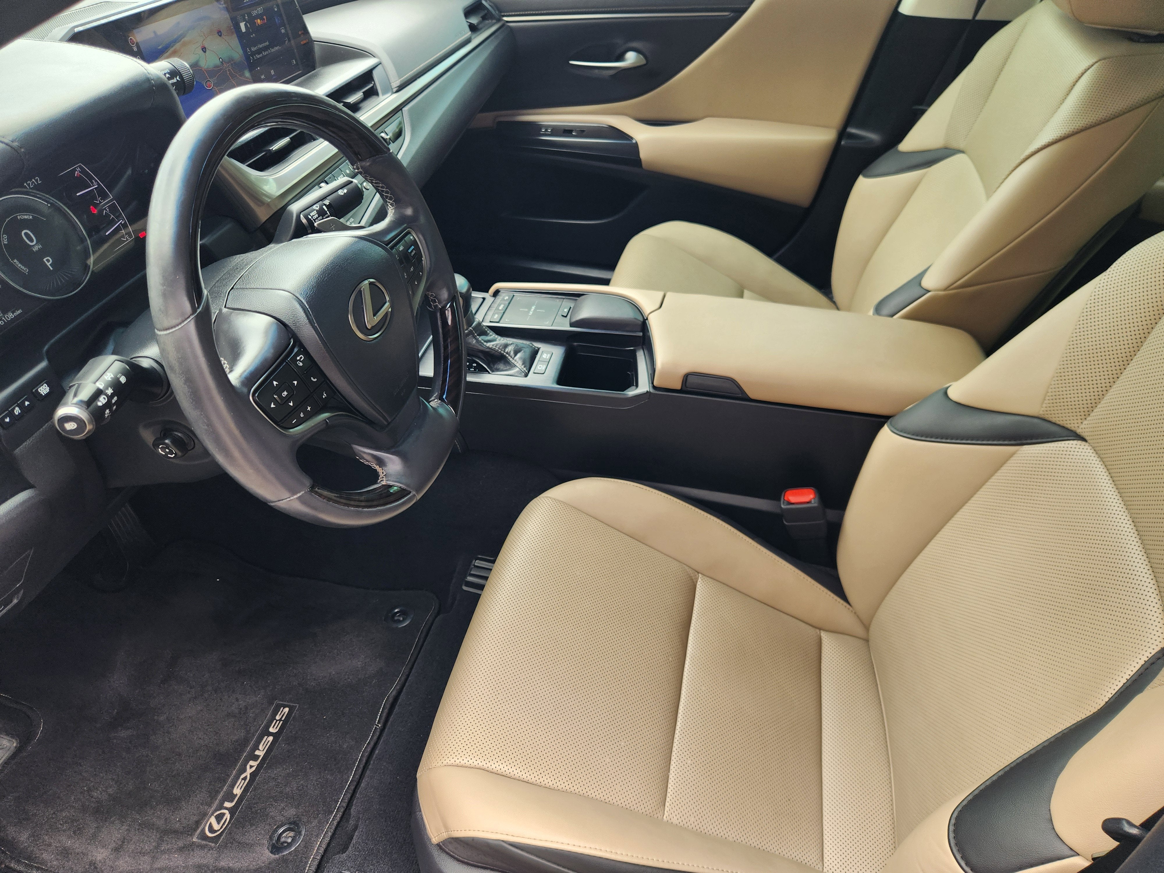 2021 Lexus ES 300h