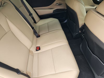2021 Lexus ES 300h
