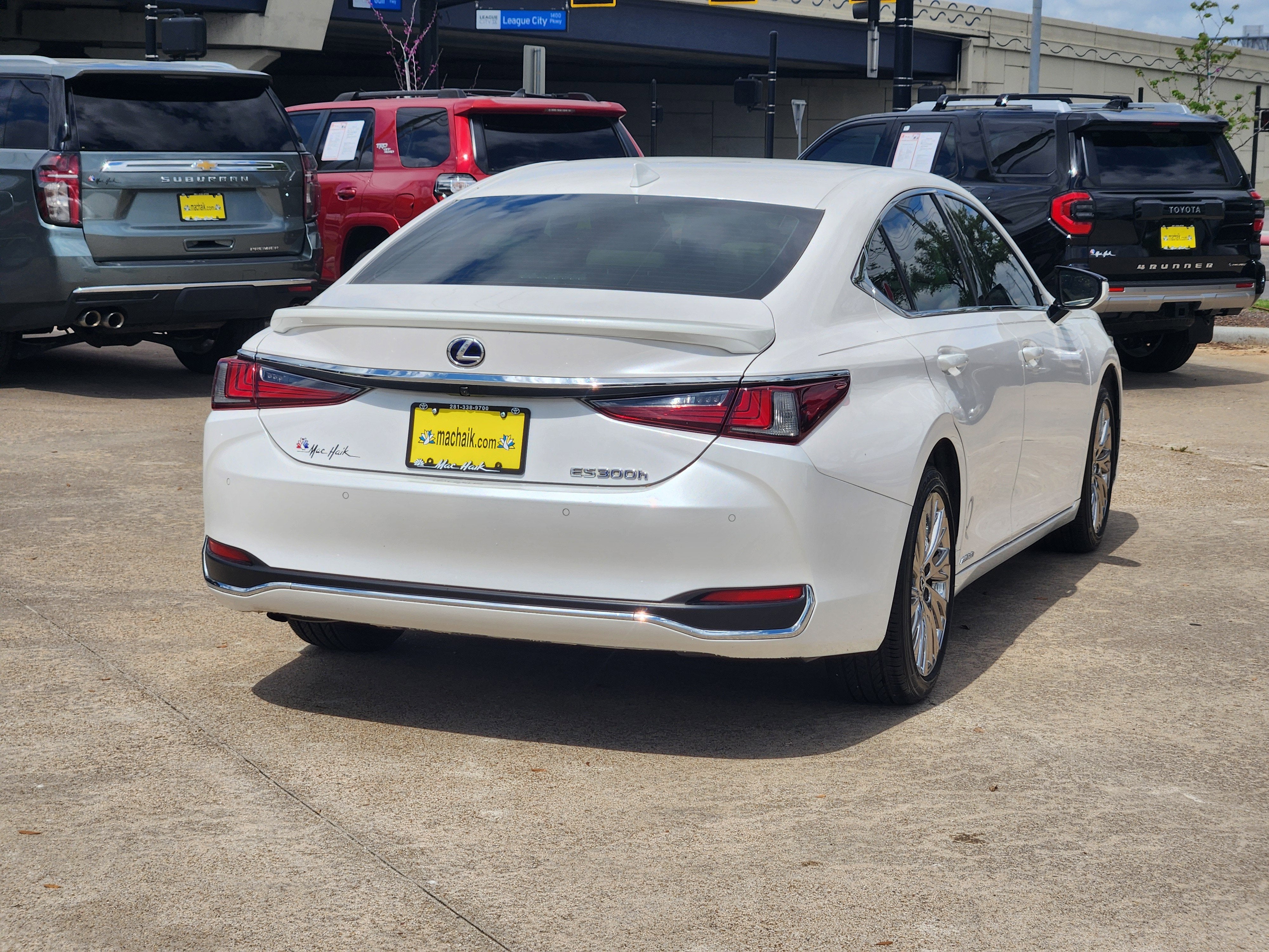 2021 Lexus ES 300h