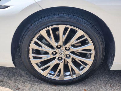 2021 Lexus ES 300h