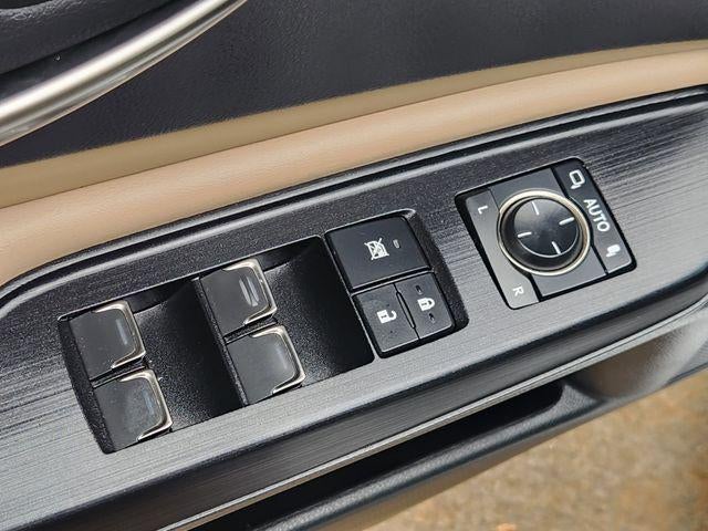 2021 Lexus ES 300h