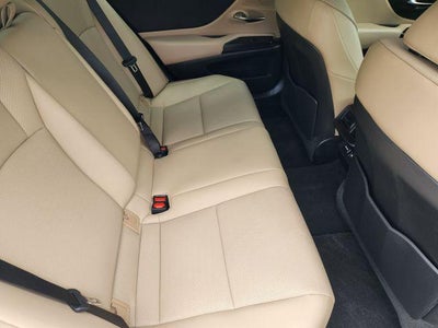 2021 Lexus ES 300h