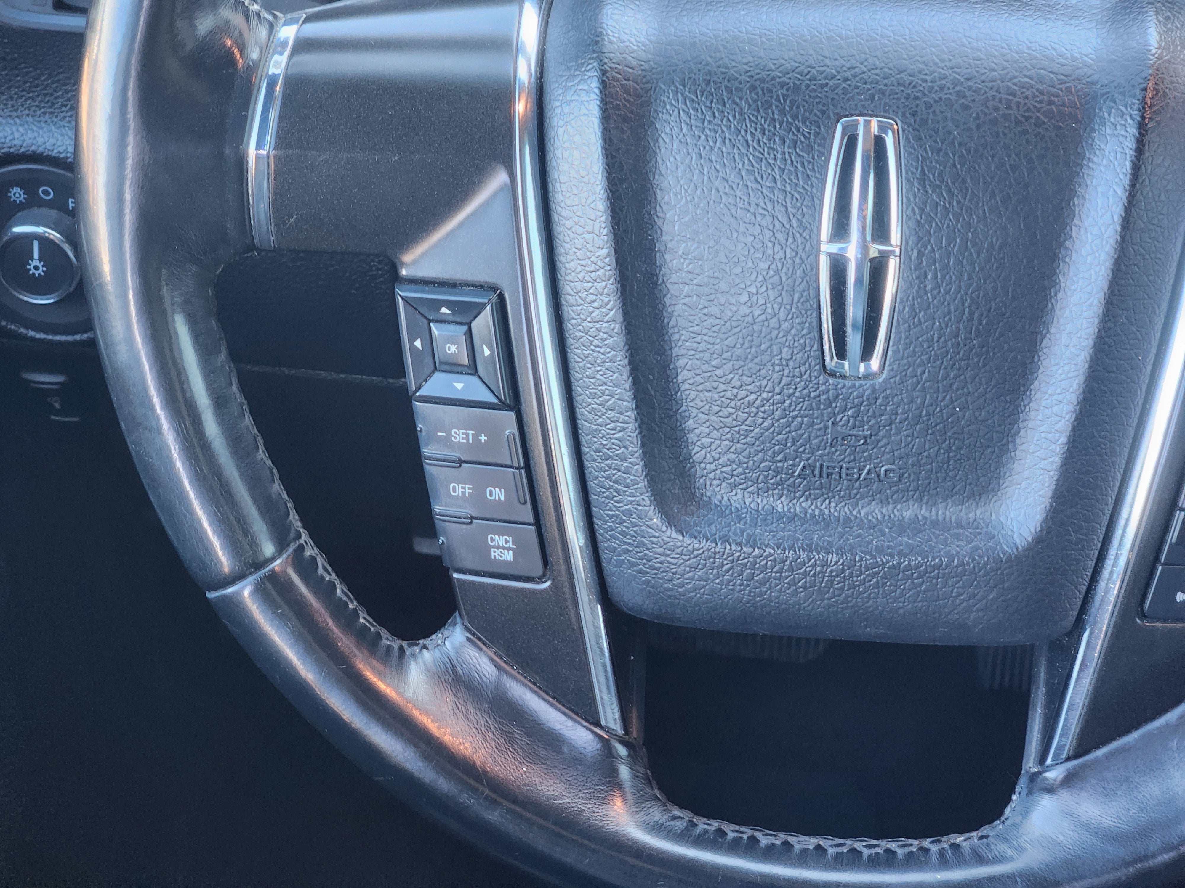 2016 Lincoln Navigator Select