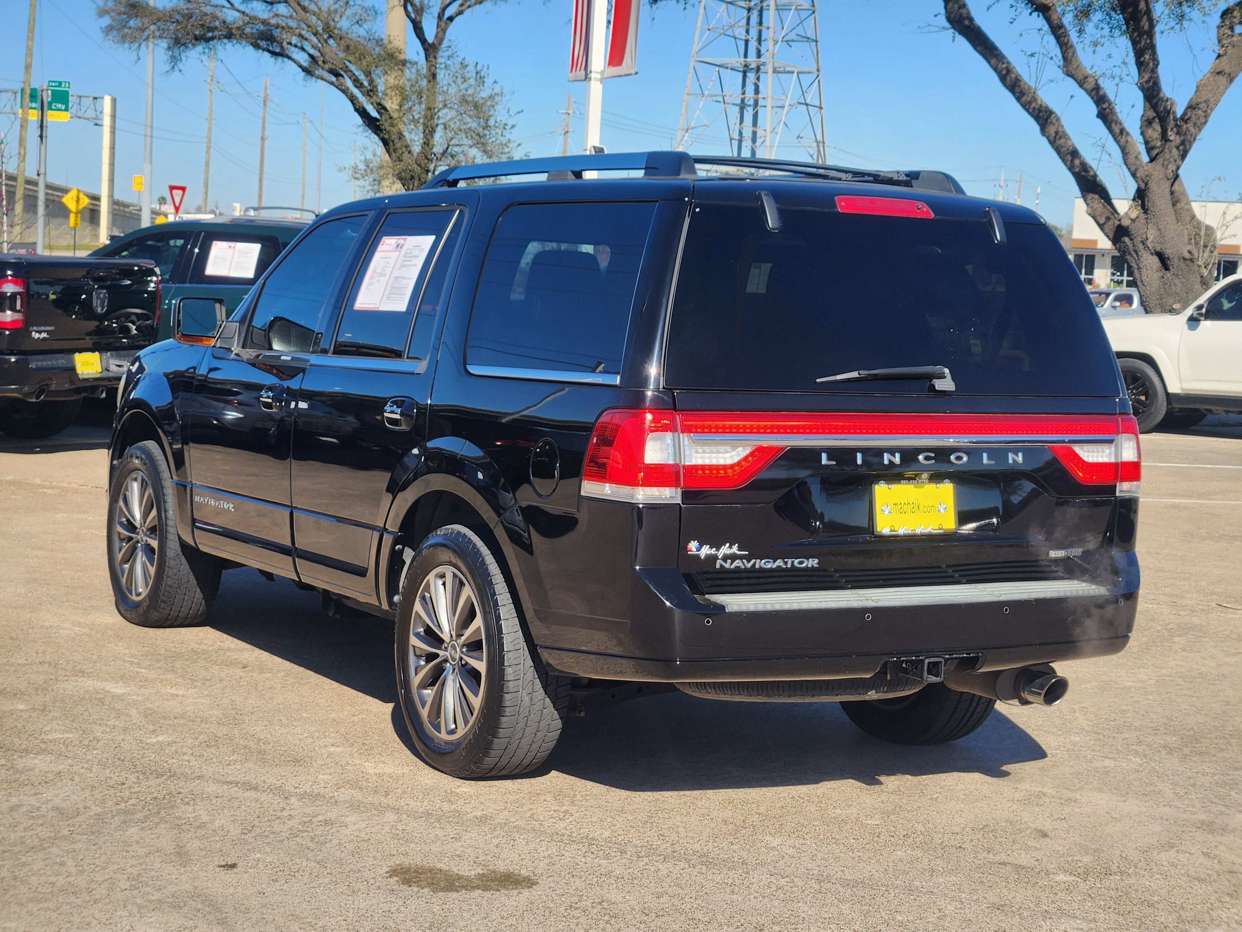2016 Lincoln Navigator Select
