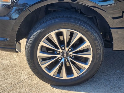 2016 Lincoln Navigator Select