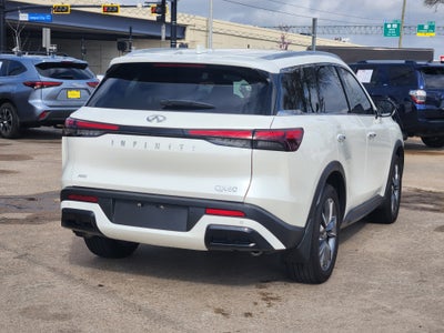 2025 INFINITI QX60 LUXE