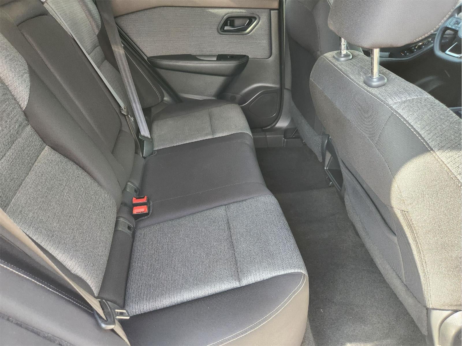 2022 Nissan Rogue S