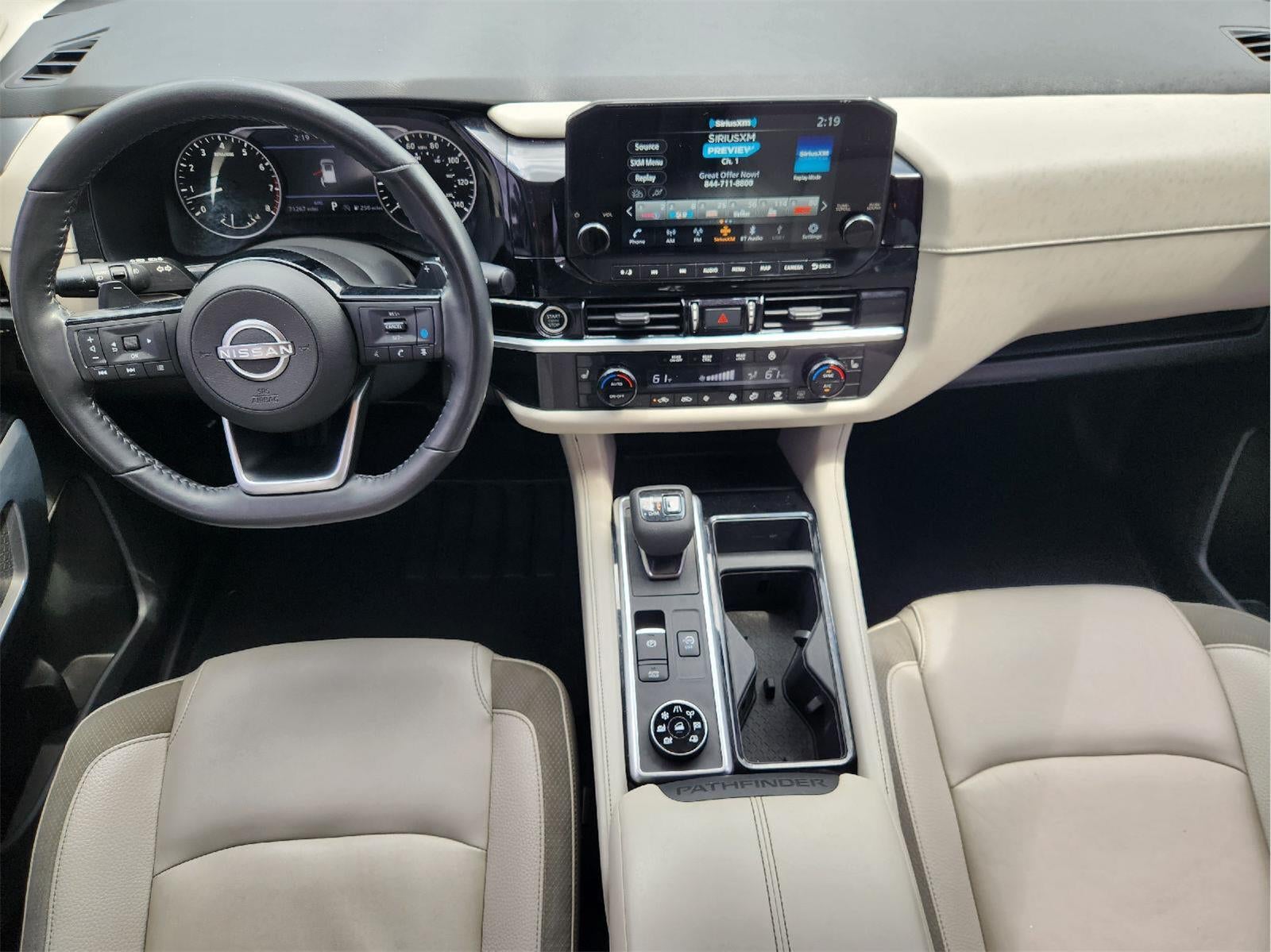 2022 Nissan Pathfinder SL