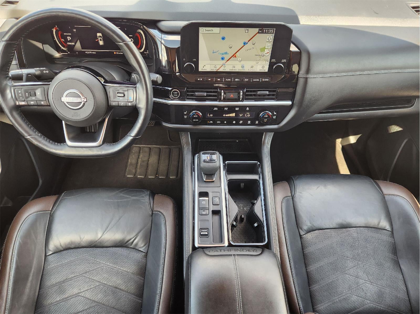 2023 Nissan Pathfinder Platinum